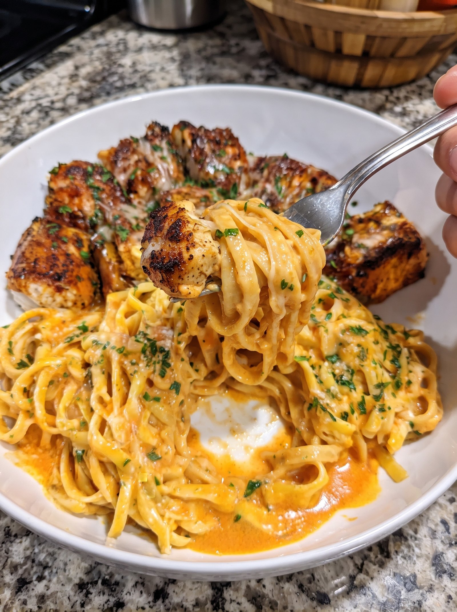 Home 2 Chicken Linguine in Three-Cheese Alfredo